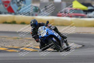 media/Jan-15-2023-SoCal Trackdays (Sun) [[c1237a034a]]/Turn 2 Set 1 (1145am)/